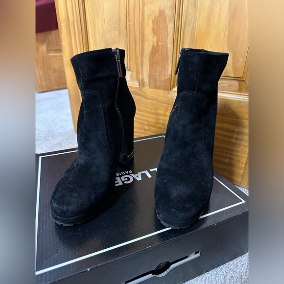 Karl Lagerfeld Lenore Bootie size 7 WORN ONCE GREAT CONDITION - Picture 3 of 7